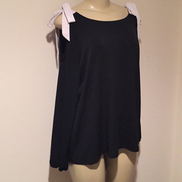 INC International Concepts Tops - Cut out bow top